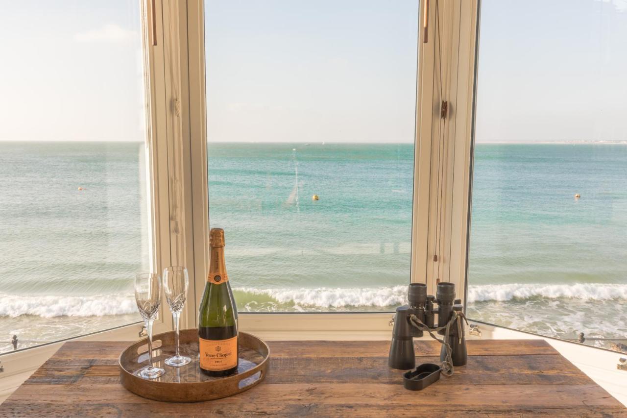 Pier View Apartment Totland  Bagian luar foto